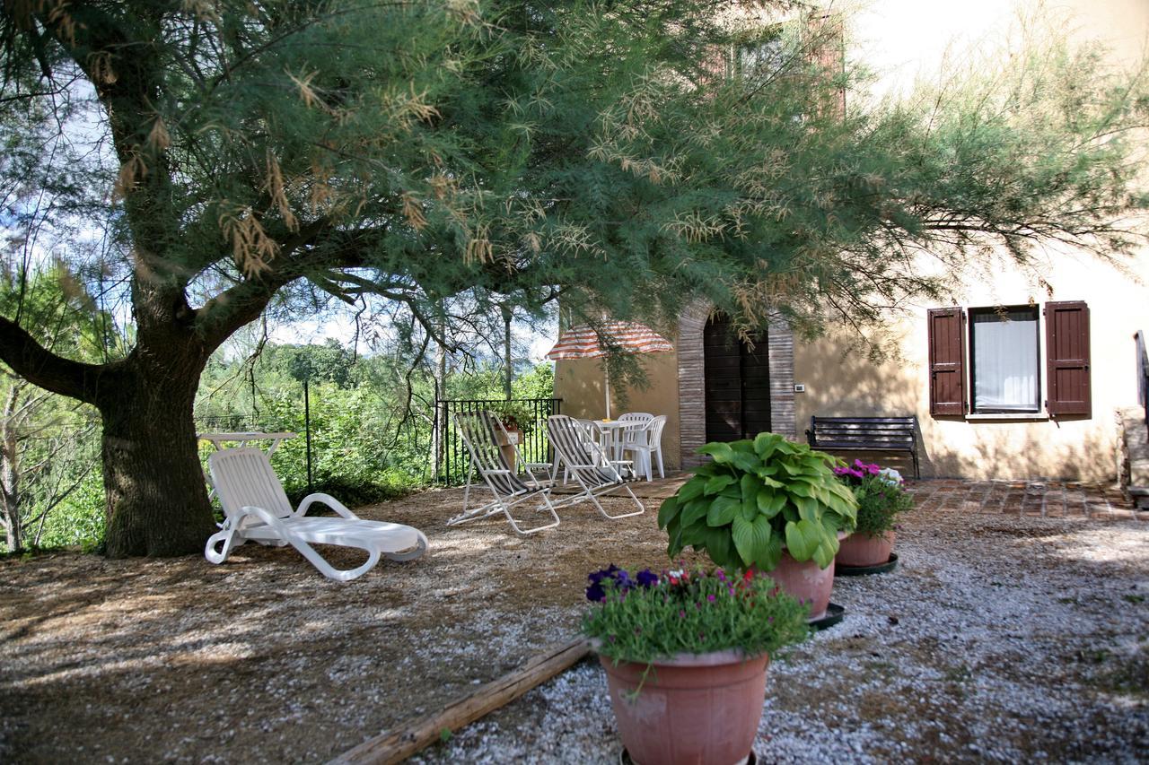 Agriturismo Villa Mozart Nel Verde Gubbio Exteriér fotografie