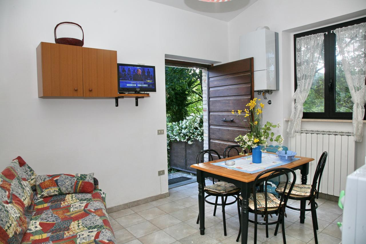 Agriturismo Villa Mozart Nel Verde Gubbio Exteriér fotografie