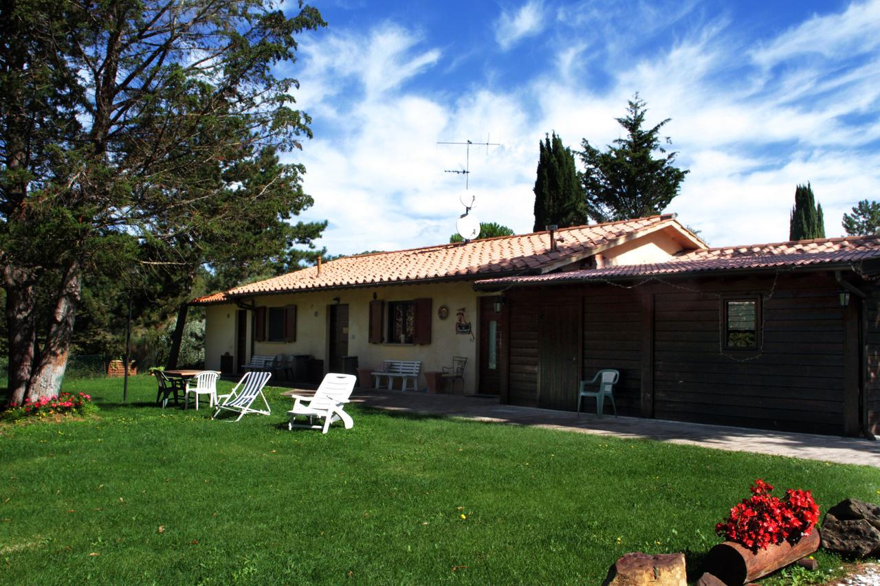 Agriturismo Villa Mozart Nel Verde Gubbio Exteriér fotografie