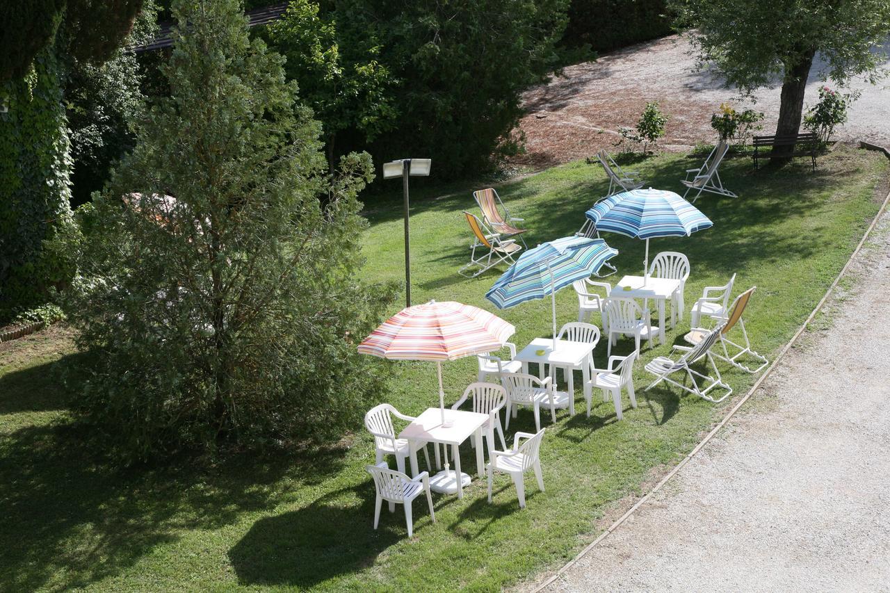 Agriturismo Villa Mozart Nel Verde Gubbio Exteriér fotografie