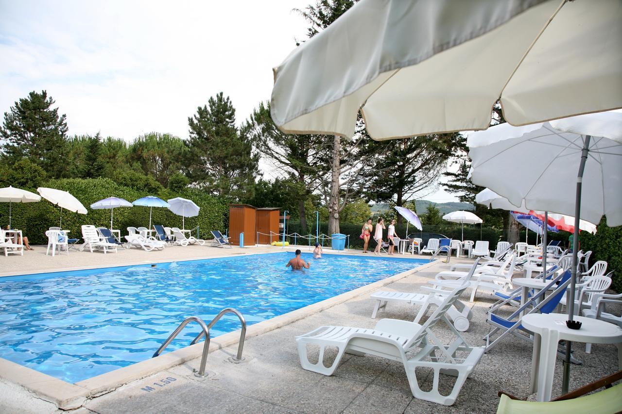 Agriturismo Villa Mozart Nel Verde Gubbio Exteriér fotografie