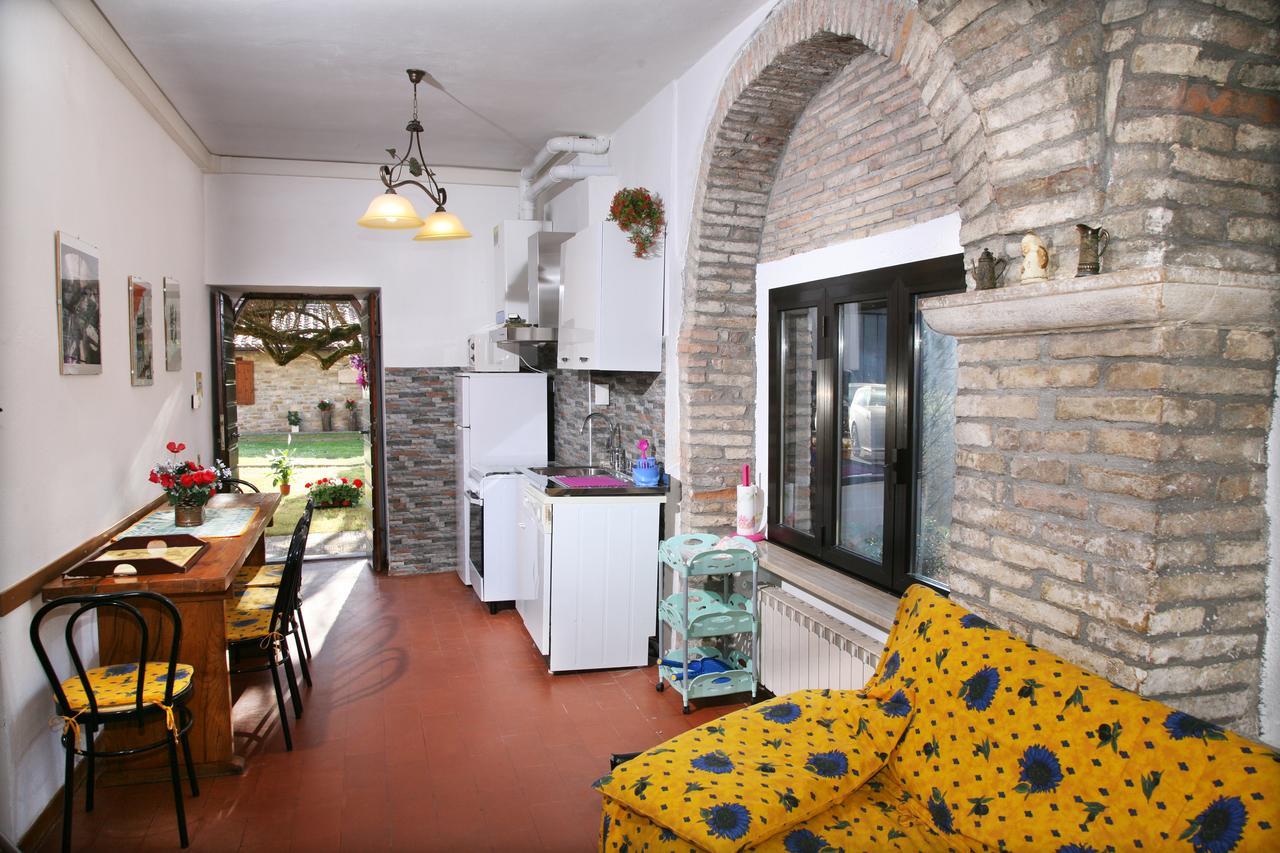 Agriturismo Villa Mozart Nel Verde Gubbio Exteriér fotografie