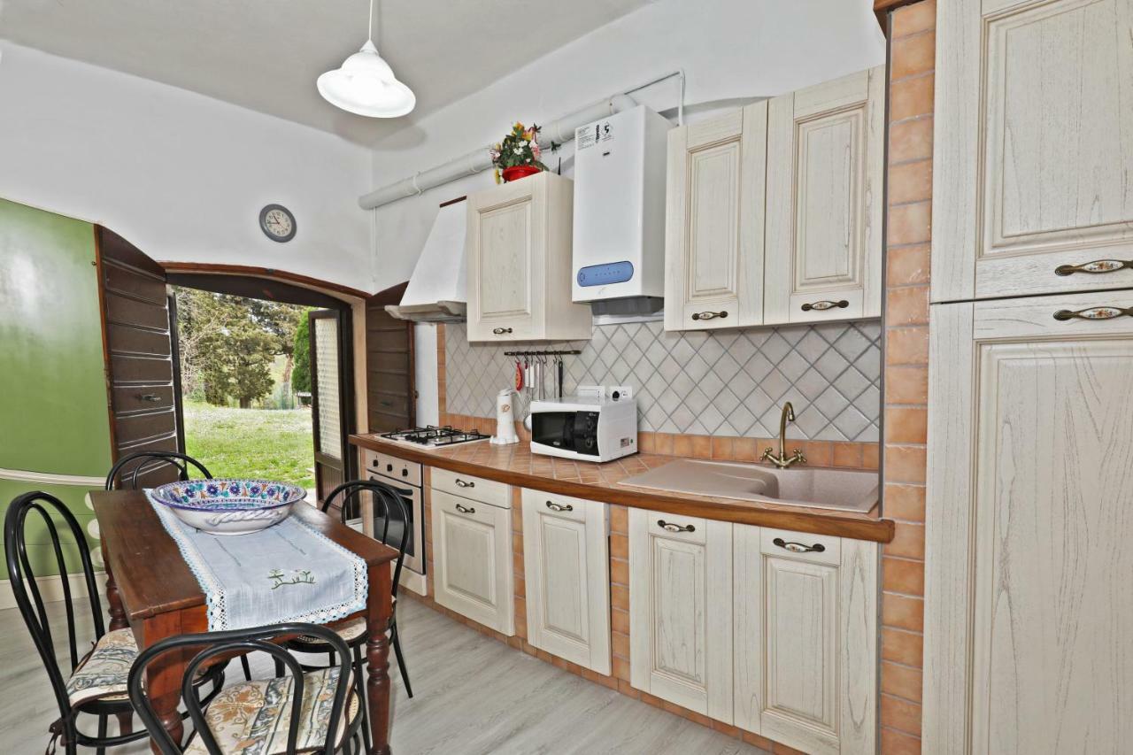 Agriturismo Villa Mozart Nel Verde Gubbio Exteriér fotografie