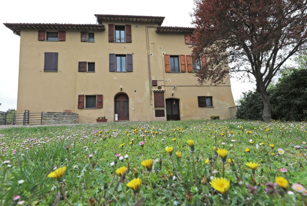 Agriturismo Villa Mozart Nel Verde Gubbio Exteriér fotografie